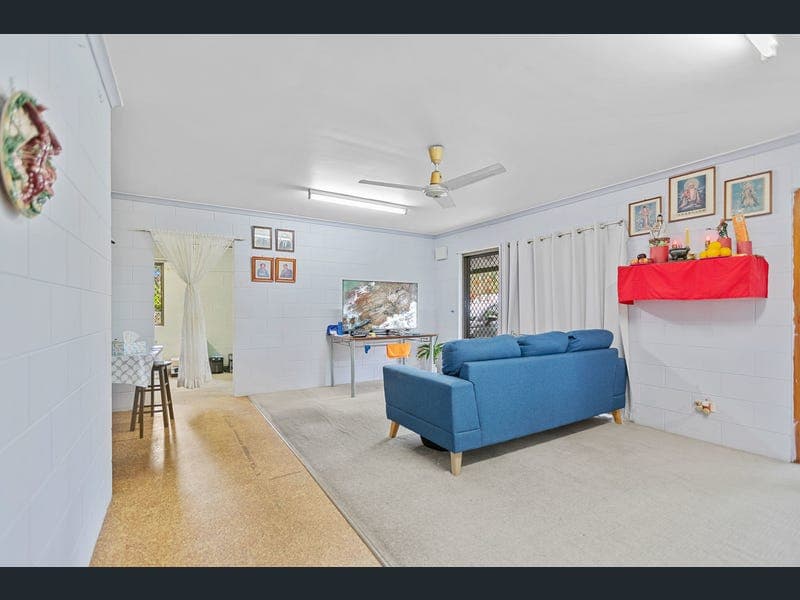 22 Conlan Close, Manoora — photo 1 of 5