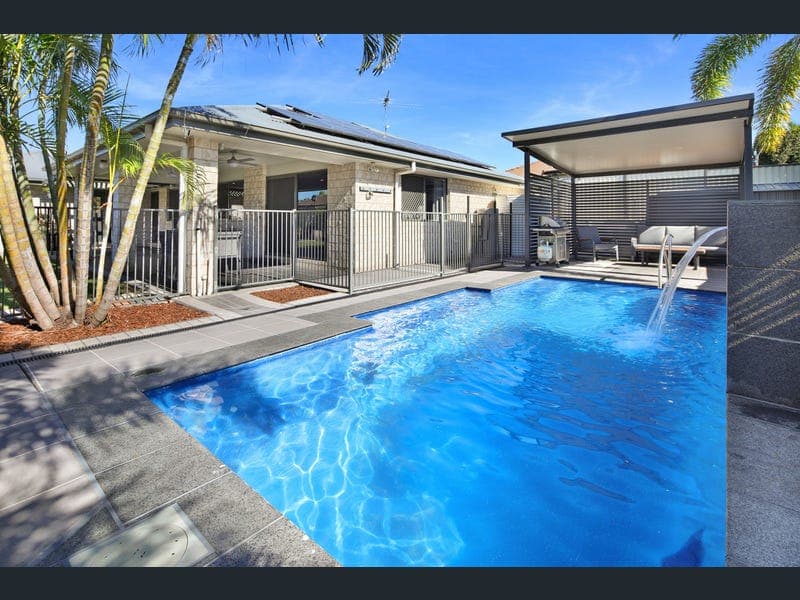 19 Earlwood Court, Raceview — photo 1 of 5