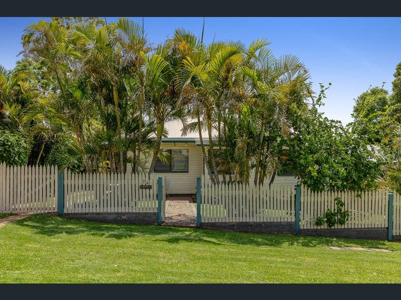7A Garde Street, Centenary Heights — photo 1 of 5