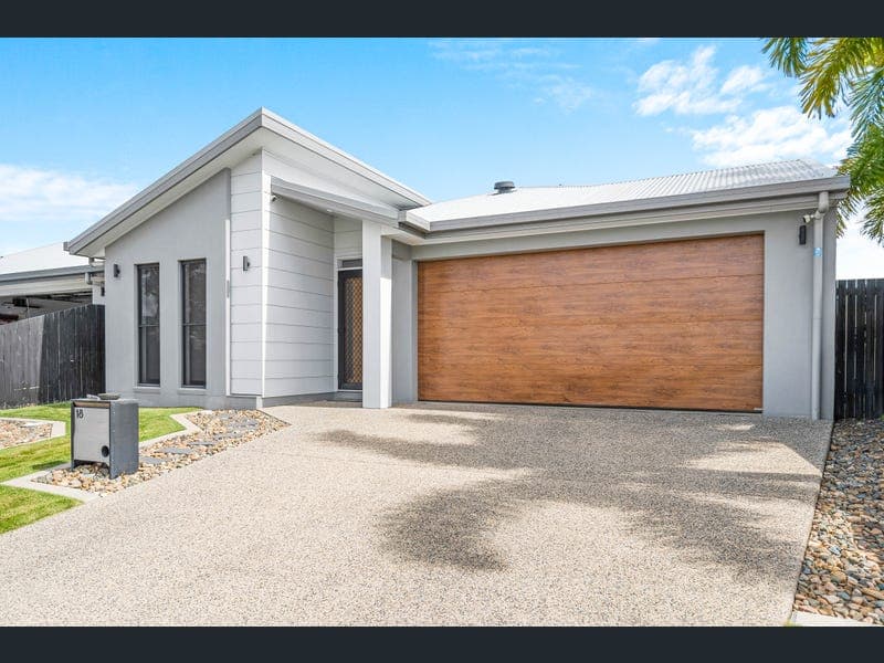 18 Beachwood Circuit, Bakers Creek — photo 1 of 5