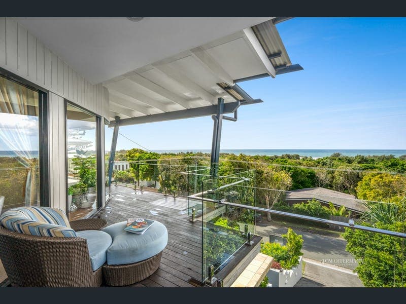 9 Shearwater Street, Peregian Beach — photo 1 of 5