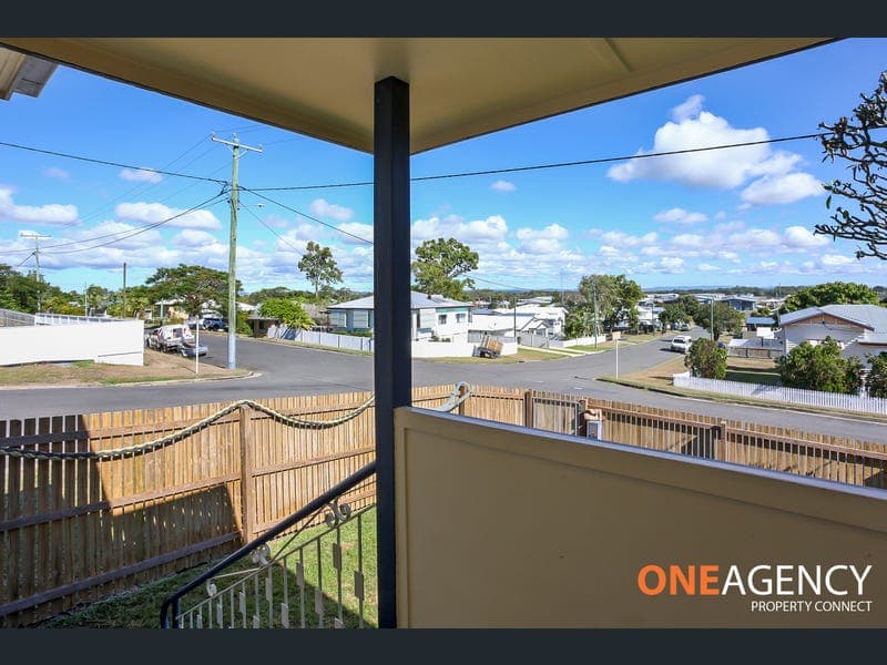21 Naughton Street, Wandal — photo 1 of 5