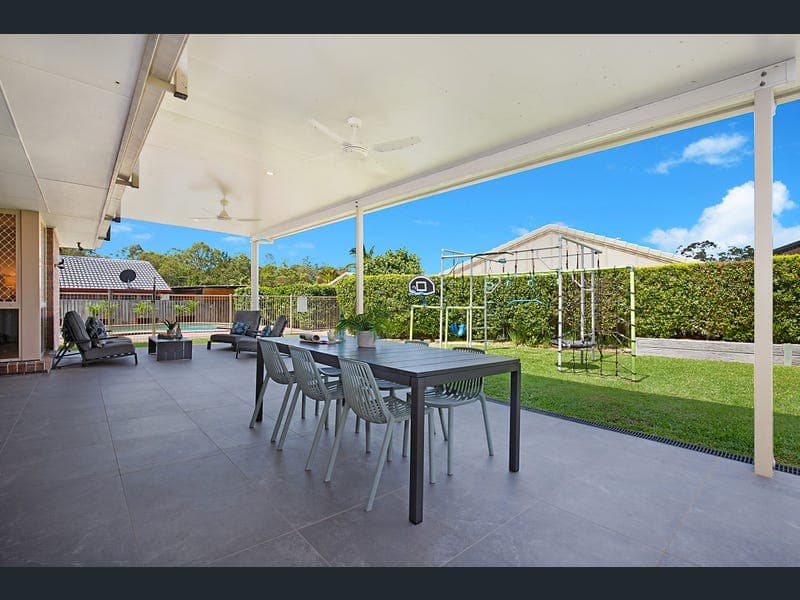 6 Viscosa Court, Cornubia — photo 1 of 5