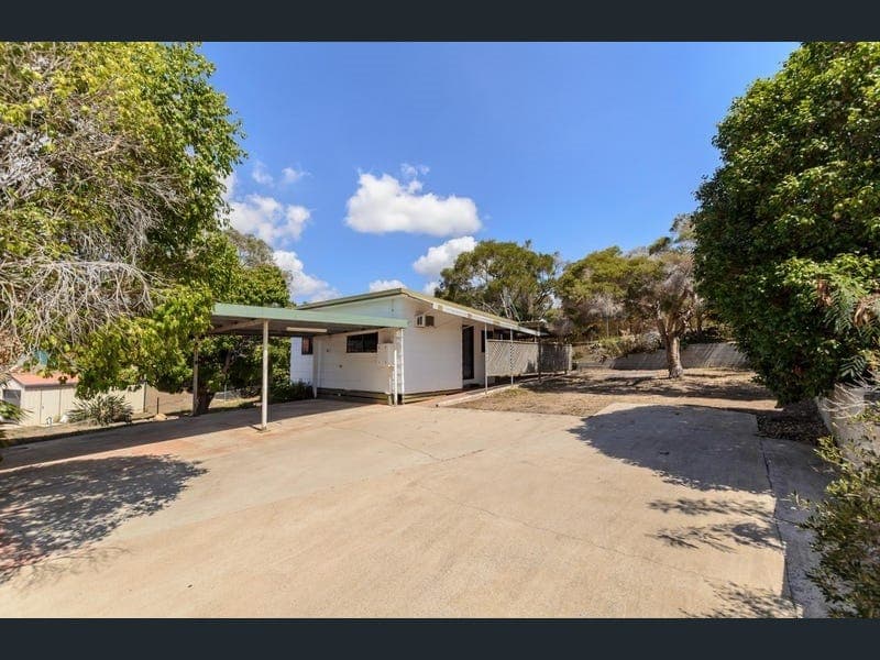 45 Higgins Street, West Gladstone — photo 1 of 5