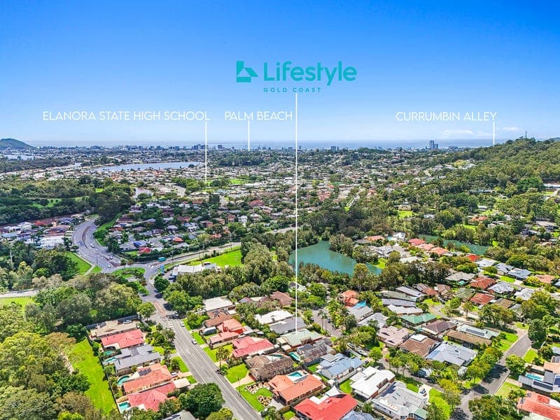 10 Hydrilla Court, Elanora — photo 1 of 5
