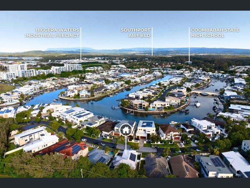 51 East Quay Drive, Biggera Waters — photo 1 of 5