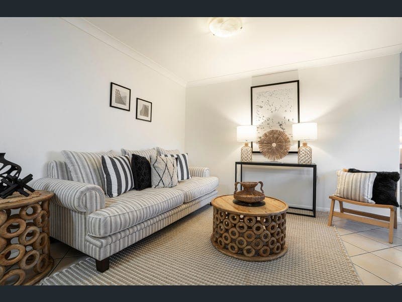 3/532 Oxley Road, Sherwood — photo 1 of 5