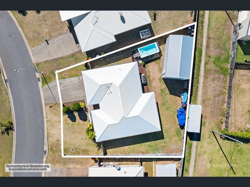 22 Outrigger Drive, Mulambin — photo 1 of 5