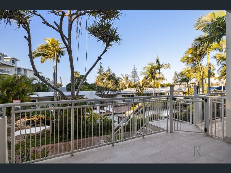 237/180 Alexandra Parade, Alexandra Headland — photo 1 of 5
