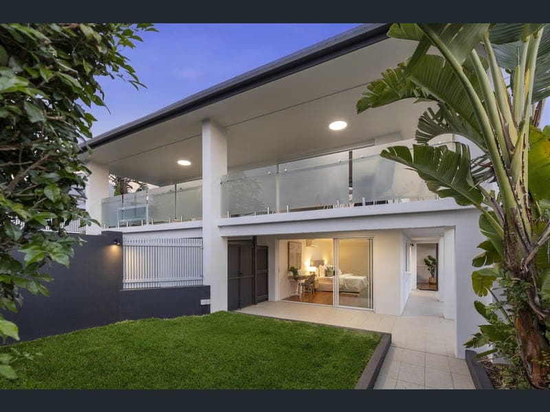 42 Kennedy Terrace, Paddington — photo 1 of 5