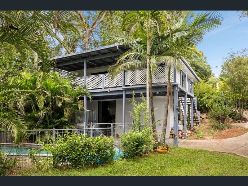 958 Moggill Road, Kenmore — photo 1 of 5