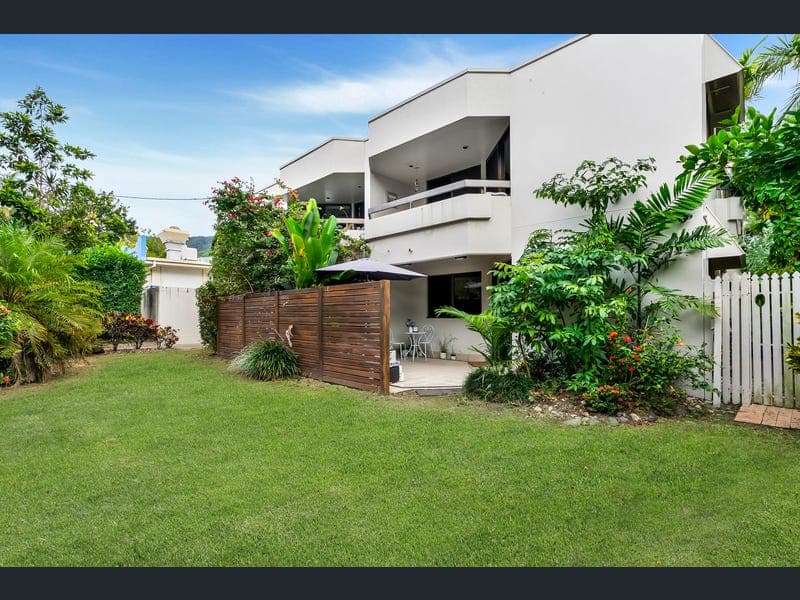 2/12 Clifton Road, Clifton Beach — photo 1 of 5