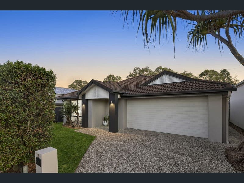 9 Feathertail Place, Gumdale — photo 1 of 5