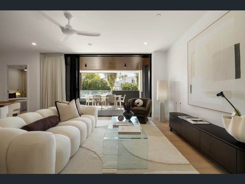 105/191 Stratton Terrace, Manly — photo 1 of 5