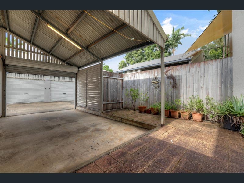 14/189-193 Buchan Street, Bungalow — photo 1 of 5