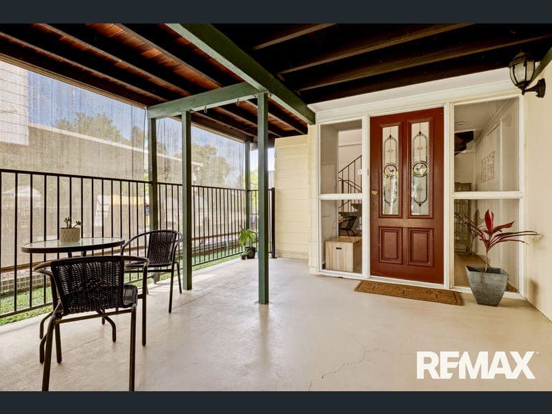 55 Adams Street, Deagon — photo 1 of 5