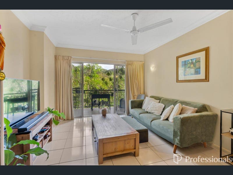 1731/2-10 Greenslopes Street, Cairns North — photo 1 of 5