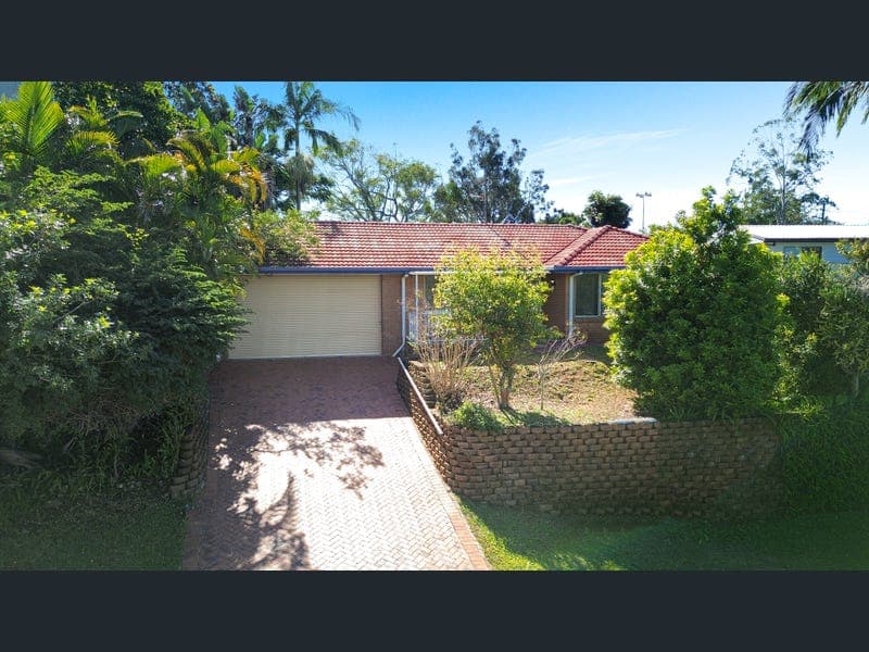 44 Avocado Crescent, Bli Bli — photo 1 of 5