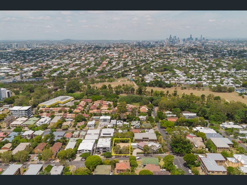 66 Westacott Street, Nundah — photo 1 of 5