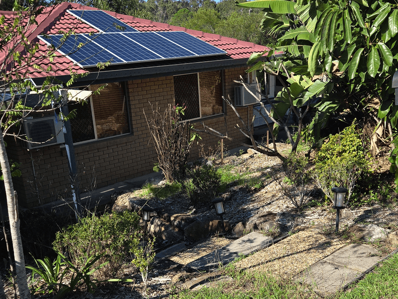 3 Leo Court, Collingwood Park — photo 1 of 5