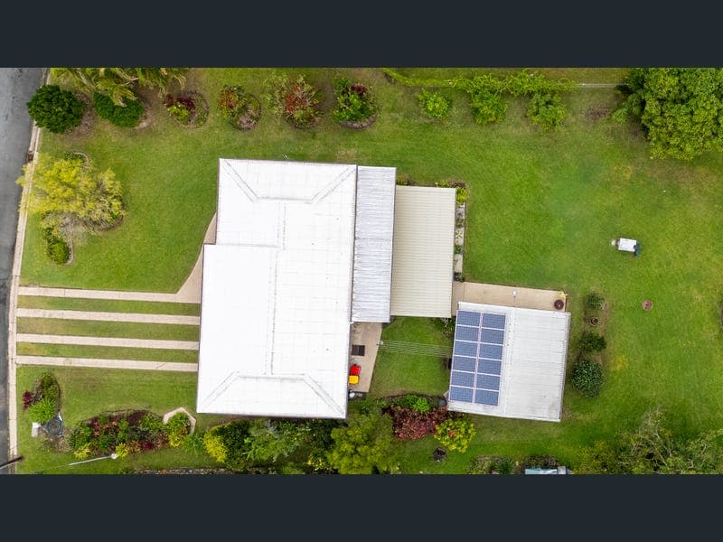 14 Foxlee Street, Proserpine — photo 1 of 5