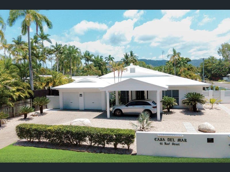 61 Reef Street, Port Douglas — photo 1 of 5