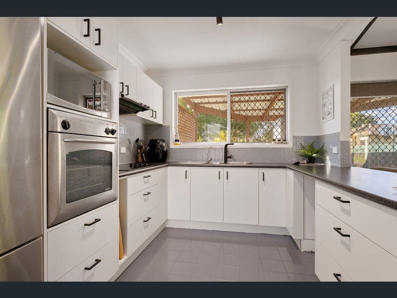4 Ancona Street, Rochedale South — photo 1 of 5
