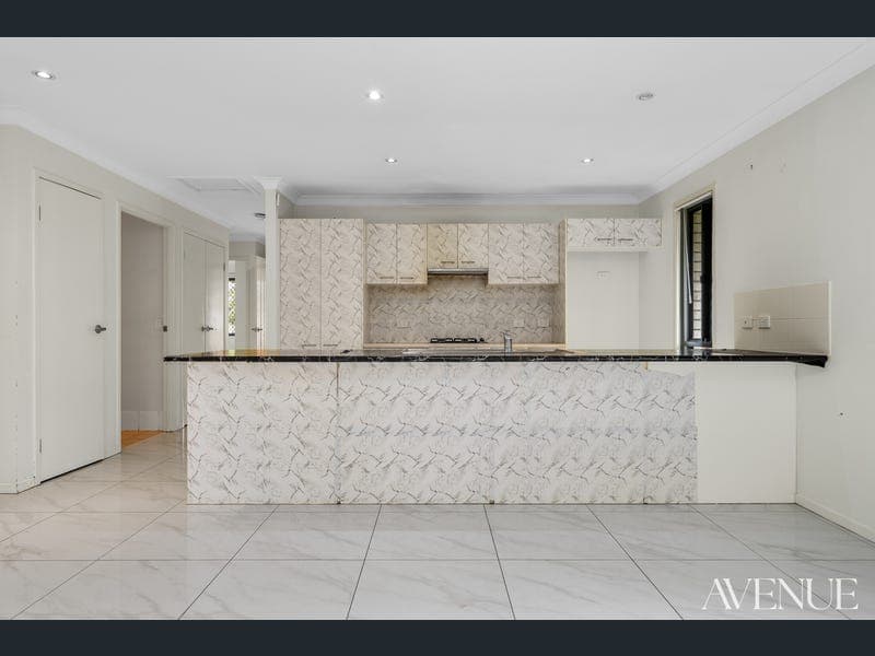 12/23 Darryl Street, Loganlea — photo 1 of 5