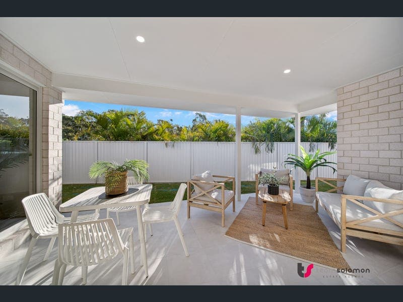 5 Cochrane Street, Alexandra Hills — photo 1 of 5