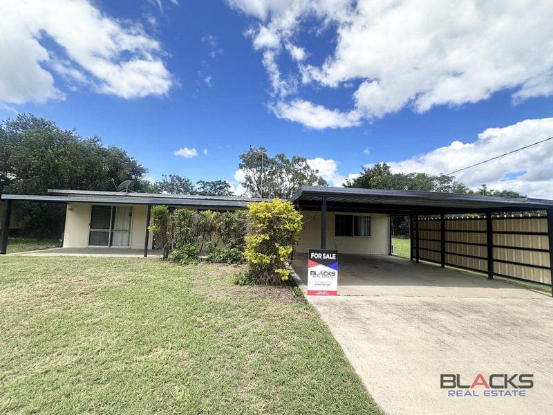 37 Donovan Crescent, Dysart — photo 1 of 5