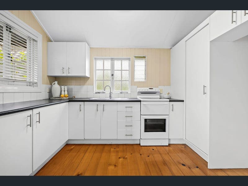 57 Gebbie Street, Kelvin Grove — photo 1 of 5