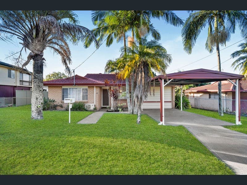 22 Macarthur Crescent, Slacks Creek — photo 1 of 5