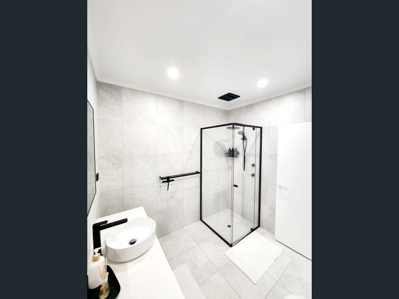 8/5-7 Oyster Court, Trinity Beach — photo 1 of 5