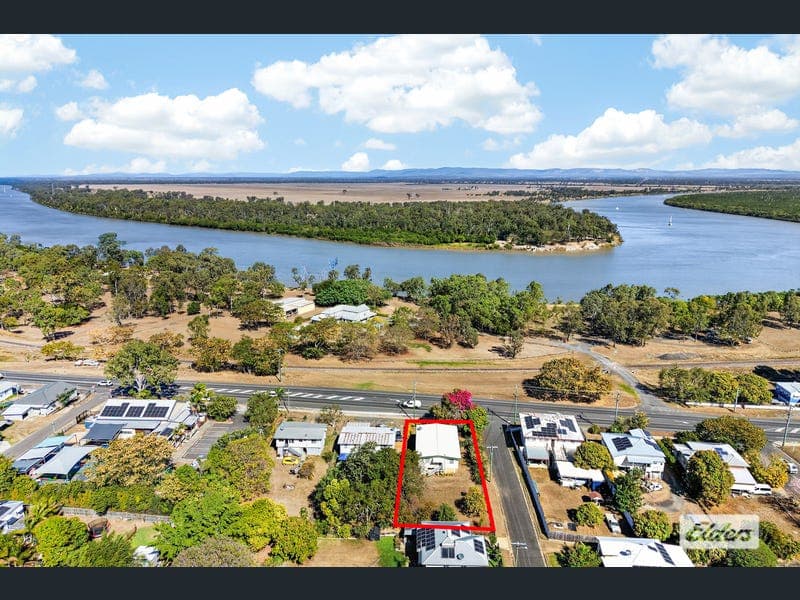 363 Lakes Creek Road, Koongal — photo 1 of 5
