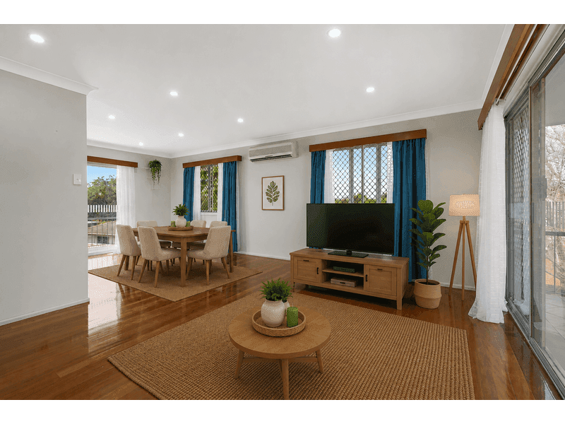 27 Veivers Street, Macgregor — photo 1 of 5
