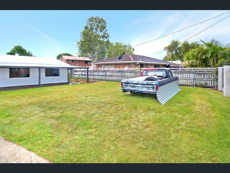 21 Mathews Street, Bethania — photo 1 of 5