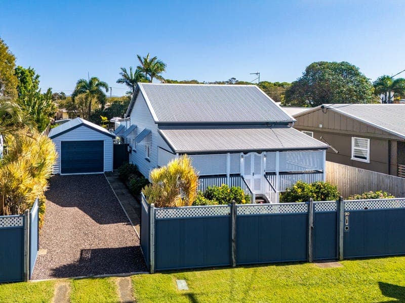 90 Landsborough Parade, Golden Beach — photo 1 of 5