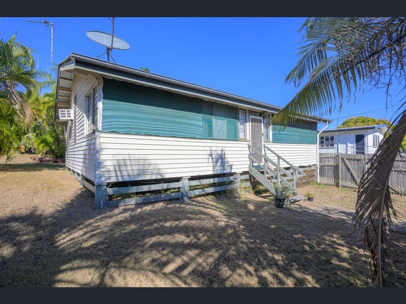 25 Busteed Street, West Gladstone — photo 1 of 5