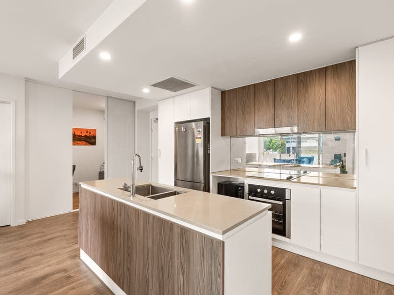 13/12 Sanders Street, Upper Mount Gravatt — photo 1 of 5