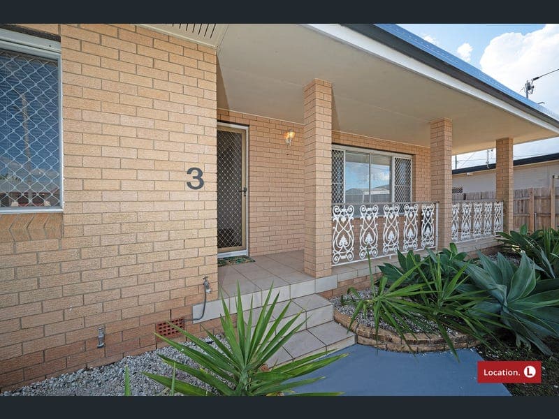 3 Black Street, Norville — photo 1 of 5