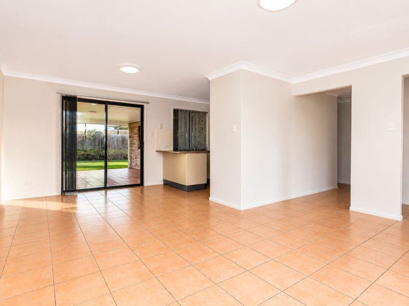 37 Elkhorn Street, Bellbird Park — photo 1 of 5