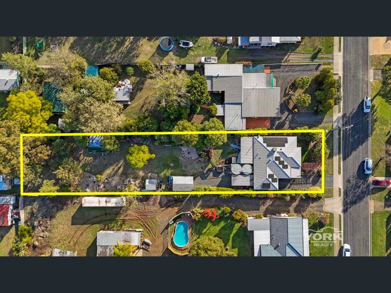 6 Copp Street, Pittsworth — photo 1 of 5