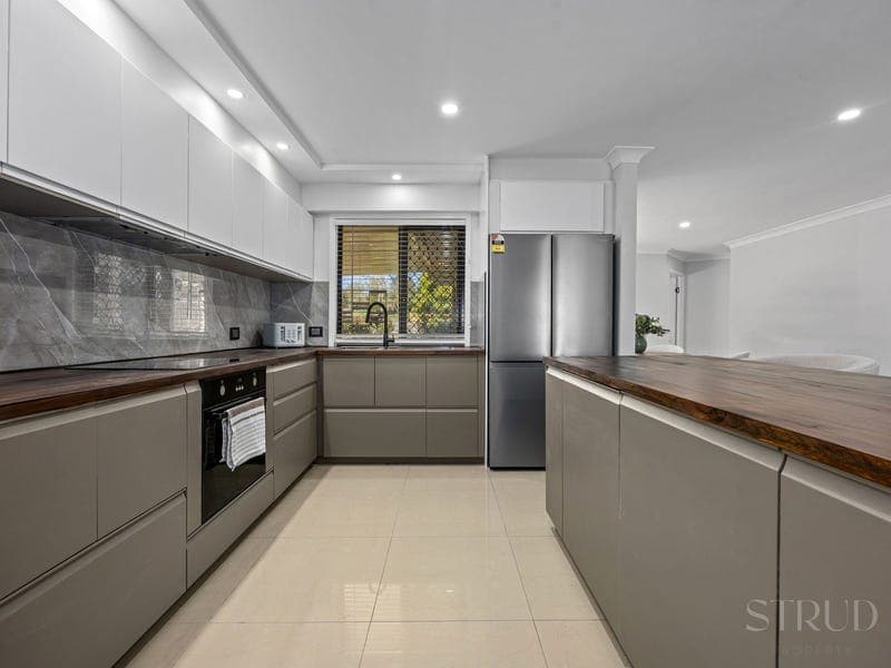 14 Robert Jorgensen Court, Redbank Plains — photo 1 of 5