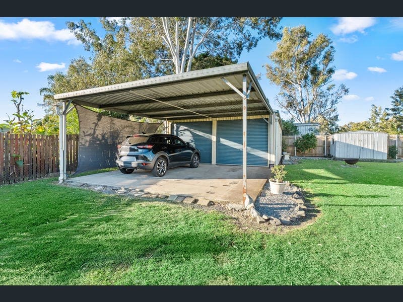 51 Lenthall Street, Aldershot — photo 1 of 5