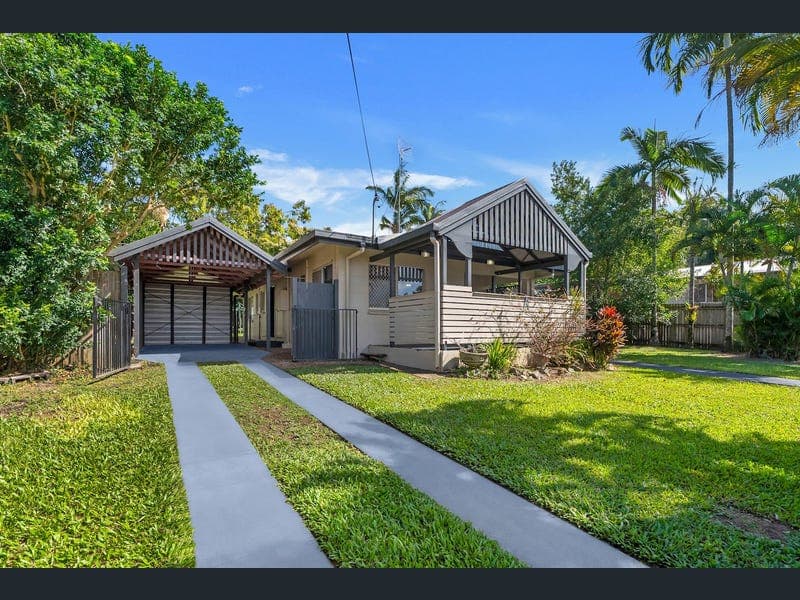 15 Ronto Close, Manoora — photo 1 of 5