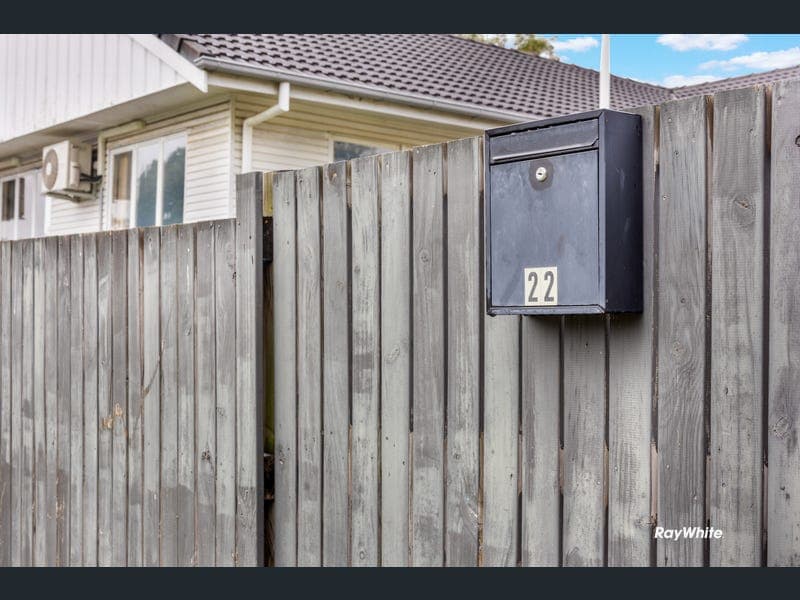 22 Tregair Street, Newtown — photo 1 of 5