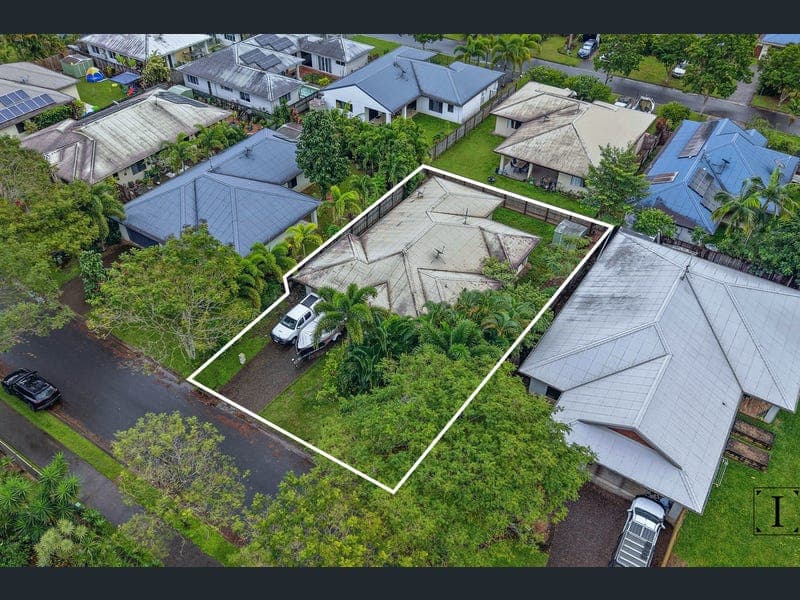 41 Huntley Crescent, Redlynch — photo 1 of 5
