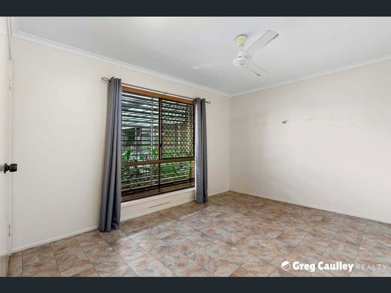 10 Jupiter Street, Maryborough — photo 1 of 5
