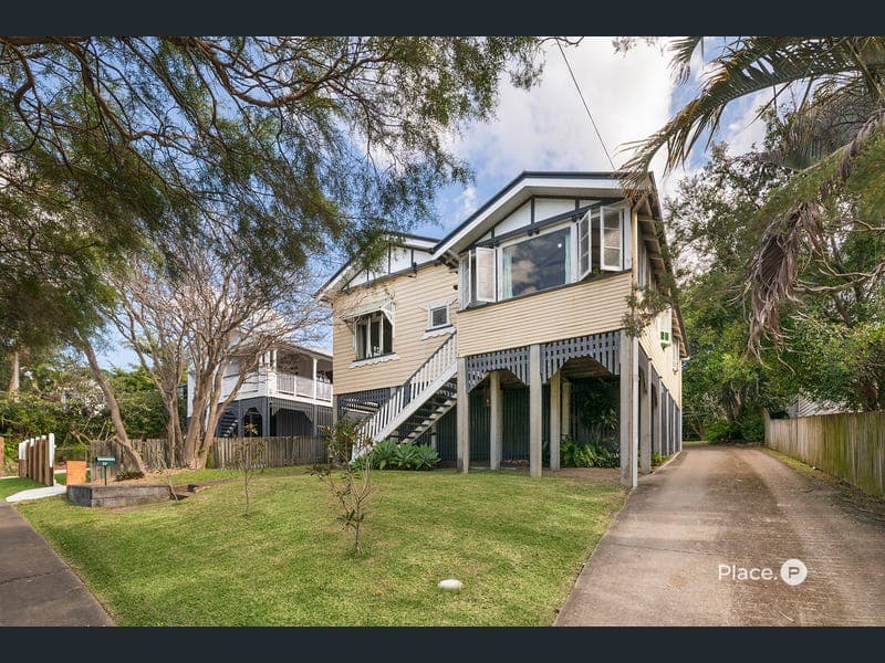 37 Wylie Avenue, Coorparoo — photo 1 of 5