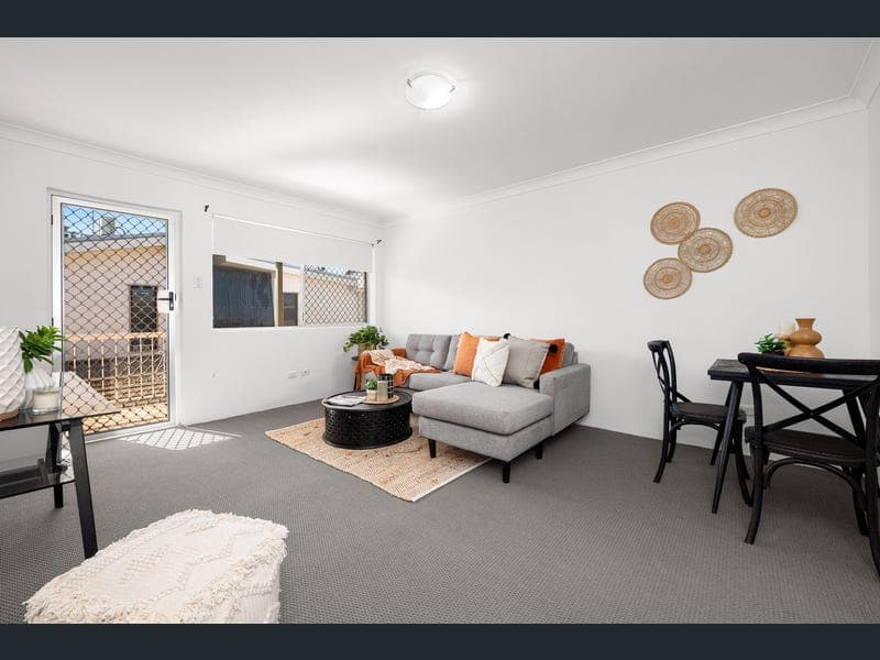 4/140 Leckie Road, Kedron — photo 1 of 5